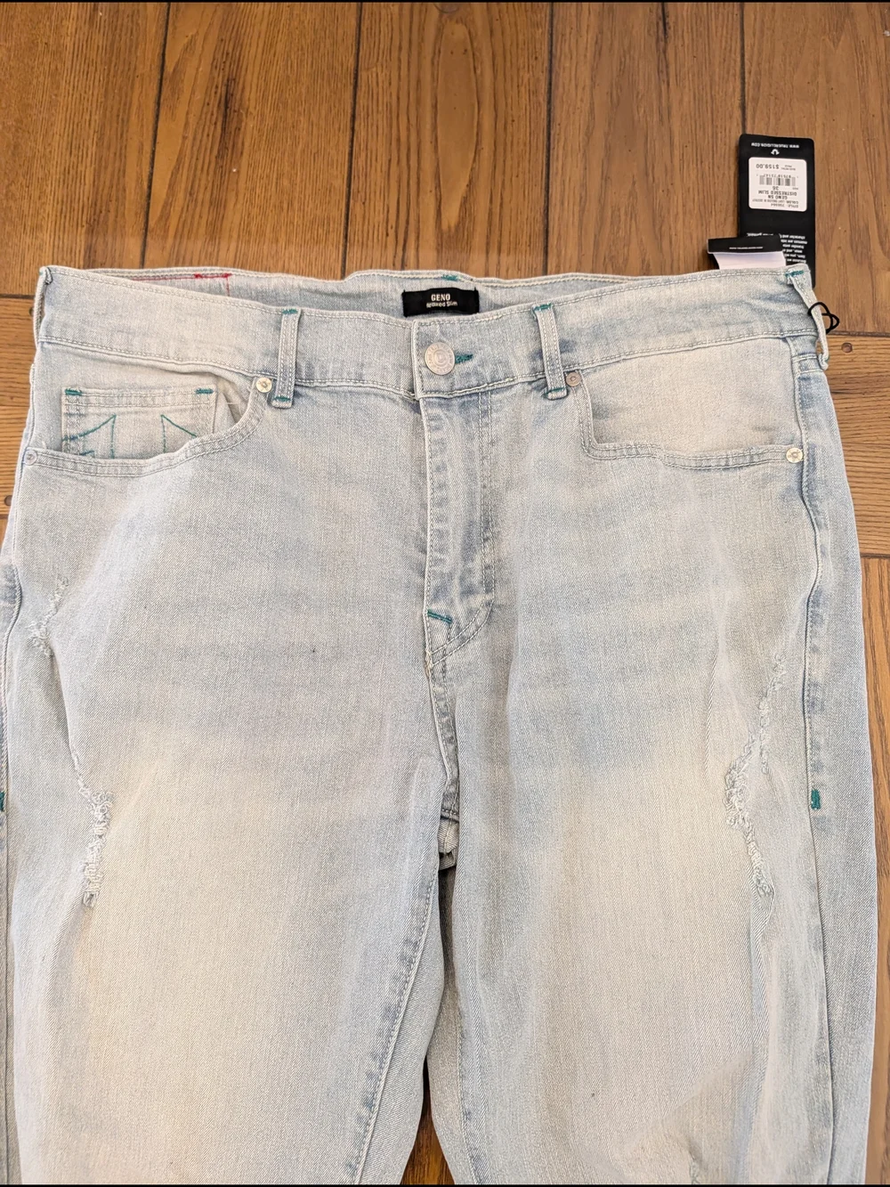 Men's True Religion Geno Relaxed Slim Fit  Distressed Jeans Size 36x32 NWT